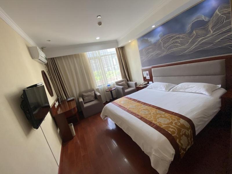 Mainland Chinese Citizens - Business Queen Room - Photo 14