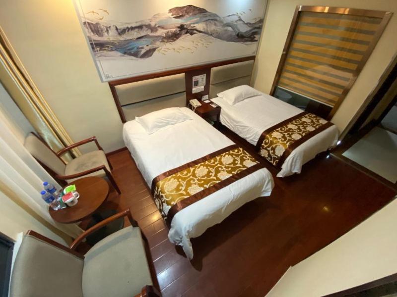Mainland Chinese Citizens - Standard Twin Room - Photo 42