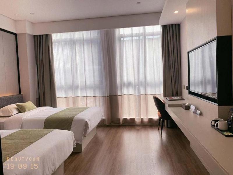 Superior Twin Room photo 2
