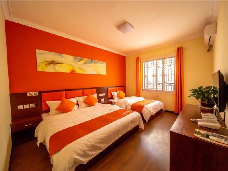 Twin Room - Photo 3