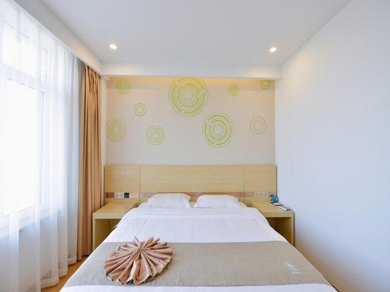 Double Room - Photo 10
