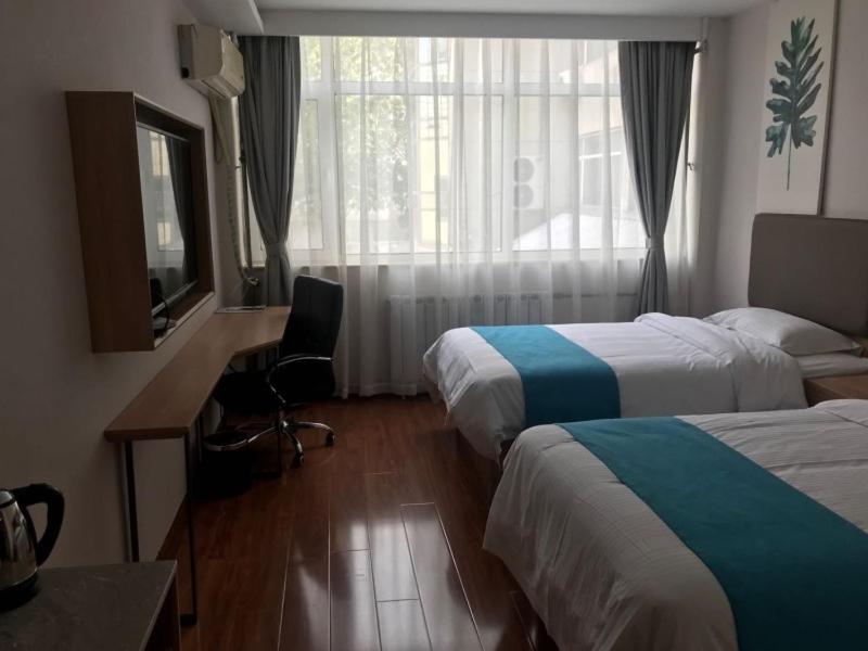 Twin Room - Photo 5