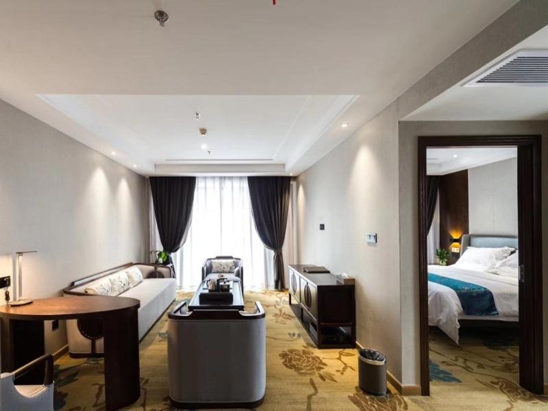 Superior Suite