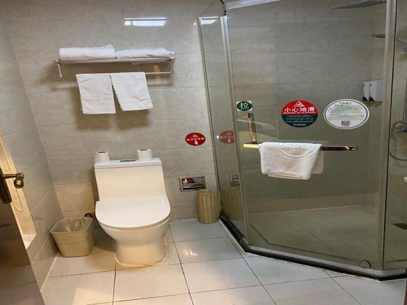 Mainland Chinese Citizens - Queen Room - Photo 14