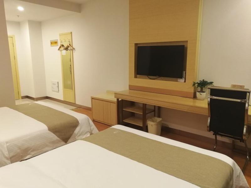 Superior Twin Room - Photo 3