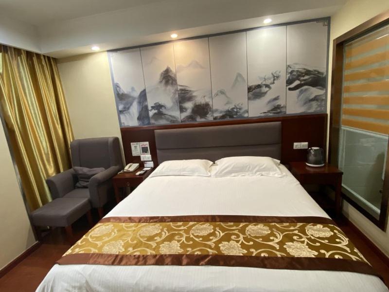 Mainland Chinese Citizens - Business Queen Room - Photo 17