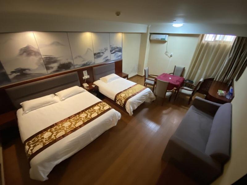 Mainland Chinese Citizens - Standard Twin Room - Photo 19