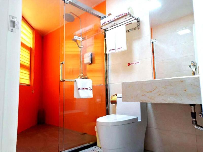 Single Room - Photo 3