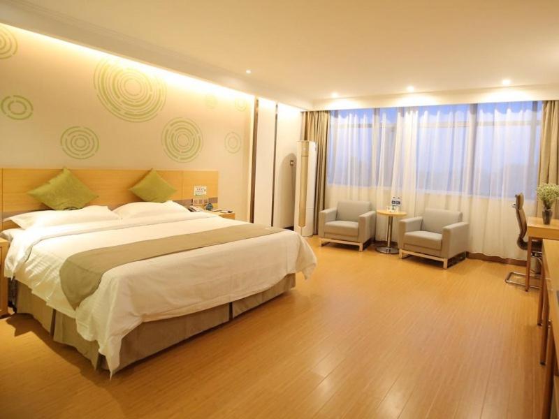 Superior Queen Room photo 3