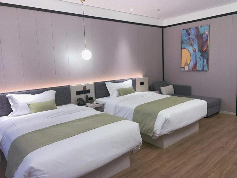 Superior Twin Room photo 3