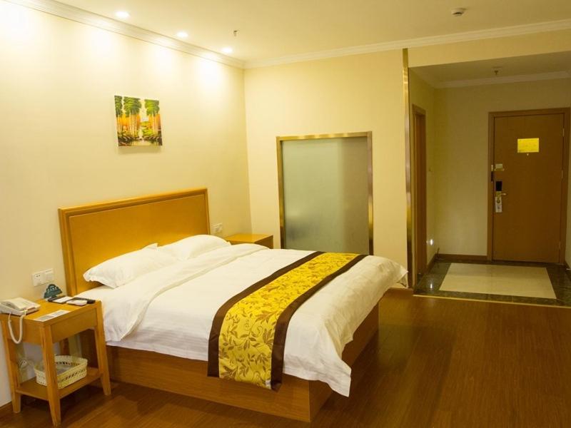 Mainland Chinese Citizens - Queen Room photo 3