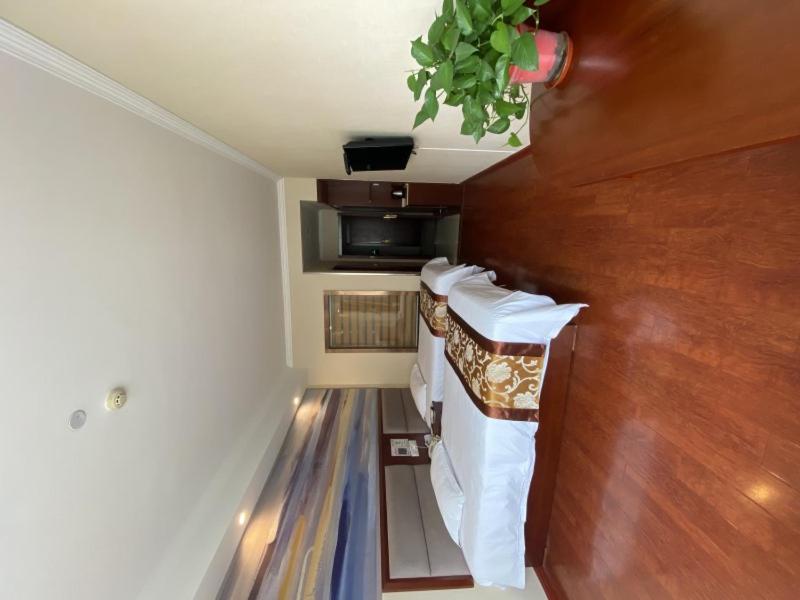 Mainland Chinese Citizens - Standard Twin Room - Photo 45