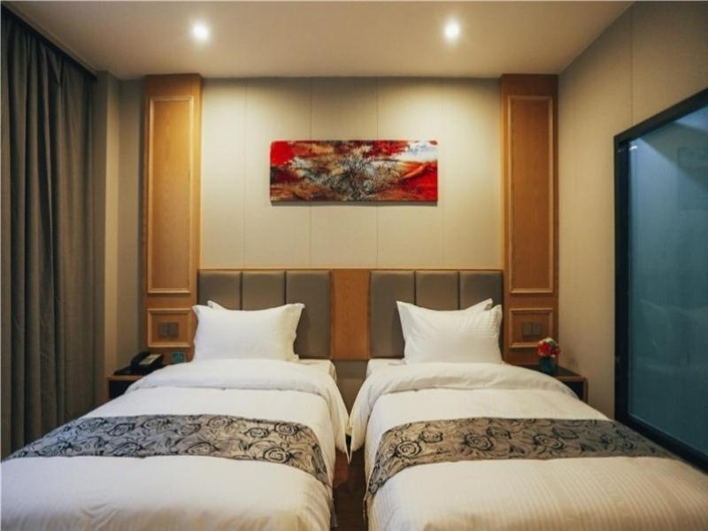 Twin Room - Photo 5