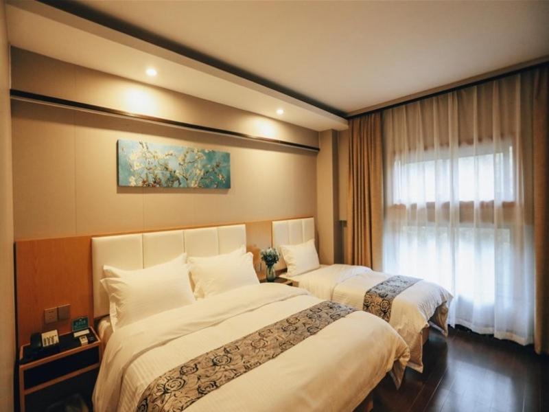 Twin Room - Photo 6