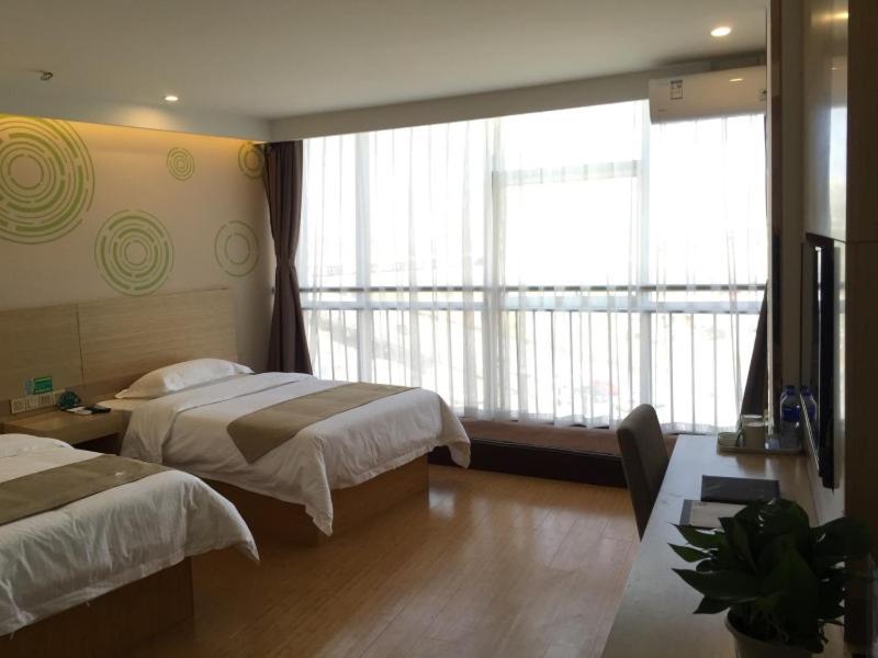 Twin Room - Photo 3