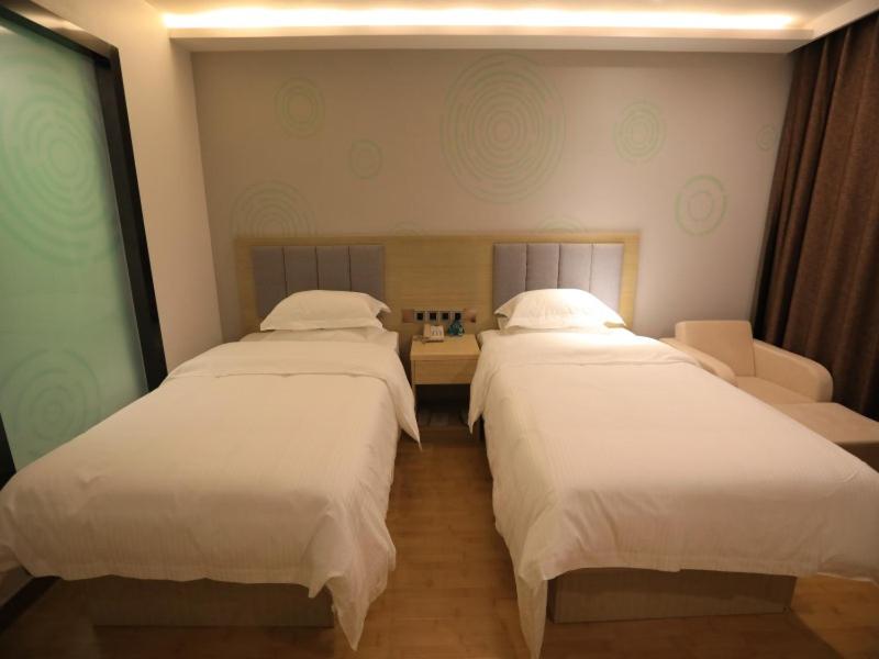 Superior Twin Room - Photo 4