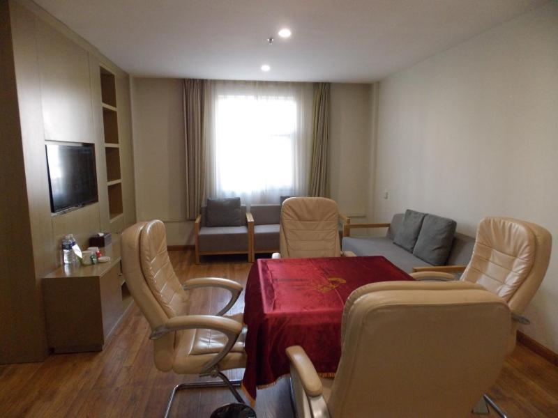 Mainland Chinese Citizens - Deluxe Suite photo 1