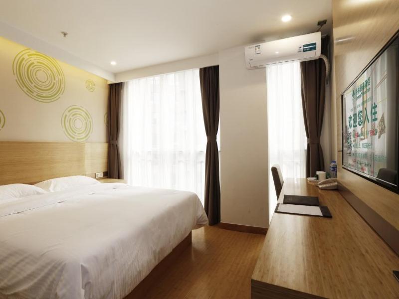 Double Room - Photo 4