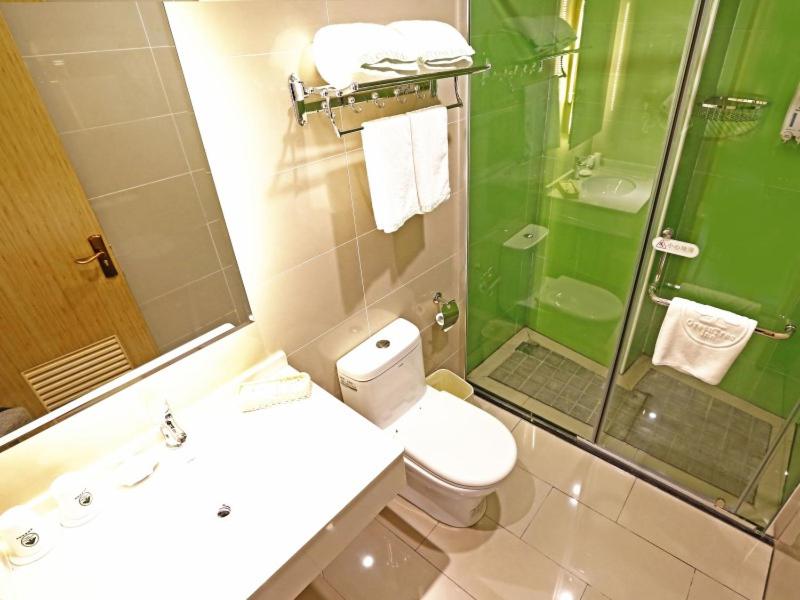 Double Room - Photo 7
