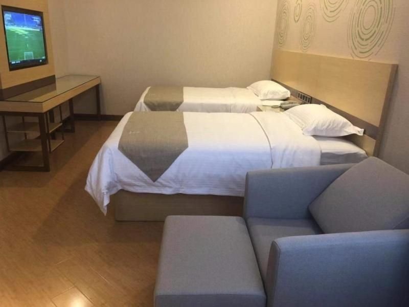 Superior Twin Room - Photo 1