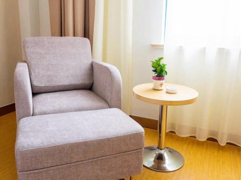 Double Room - Photo 8