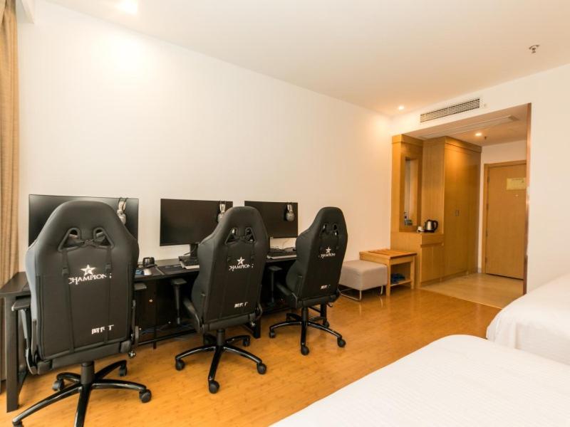 Executive Suite photo 1