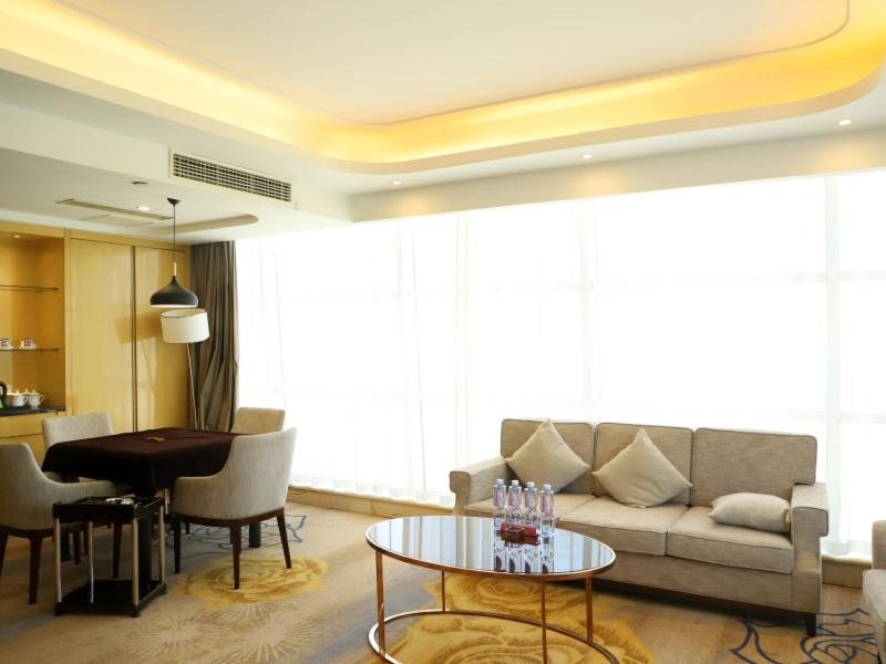 Scenic Suite photo 1