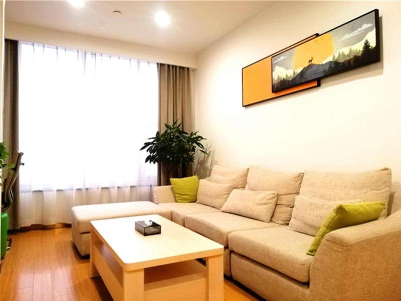 Family Room photo 2