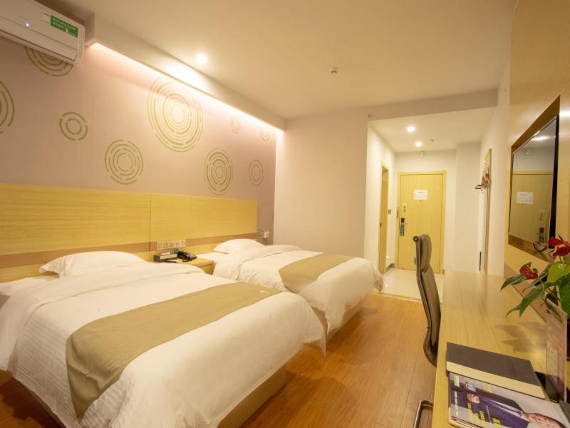 Superior Twin Room - Photo 4