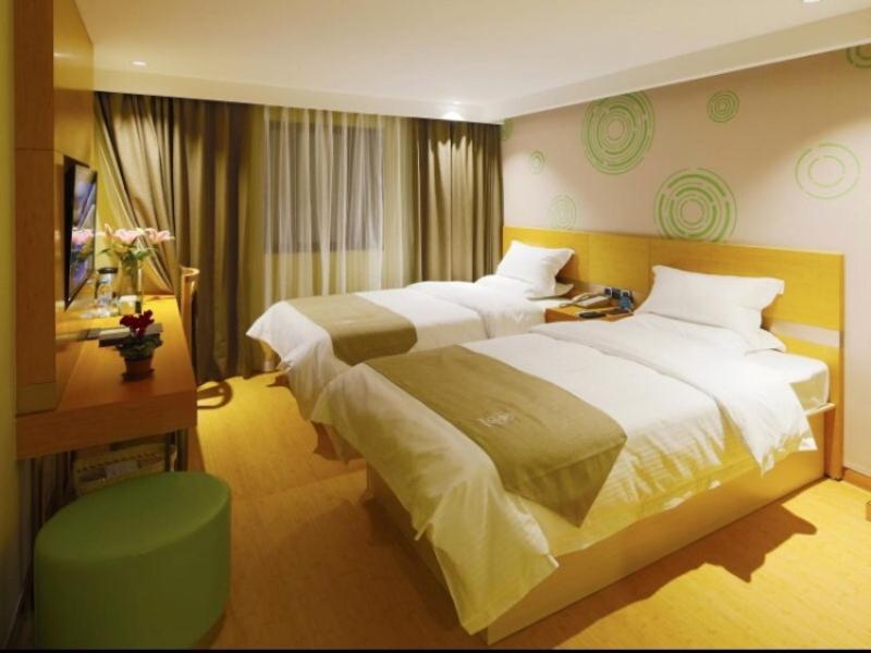 Superior Twin Room photo 2