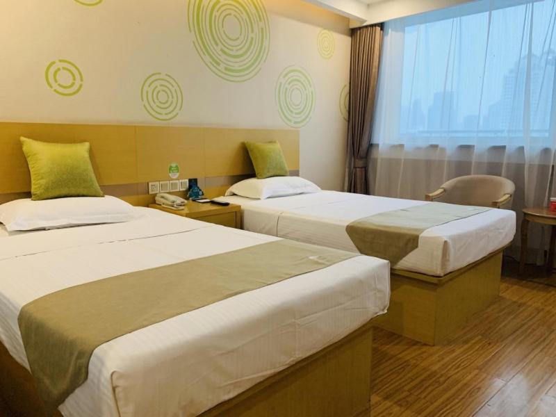 Twin Room - Photo 1