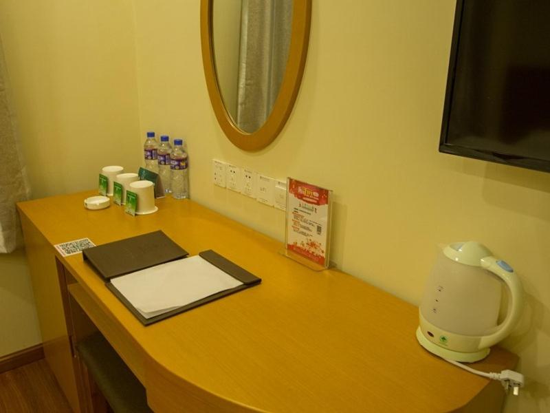 Mainland Chinese Citizens - Deluxe Family Room photo 1