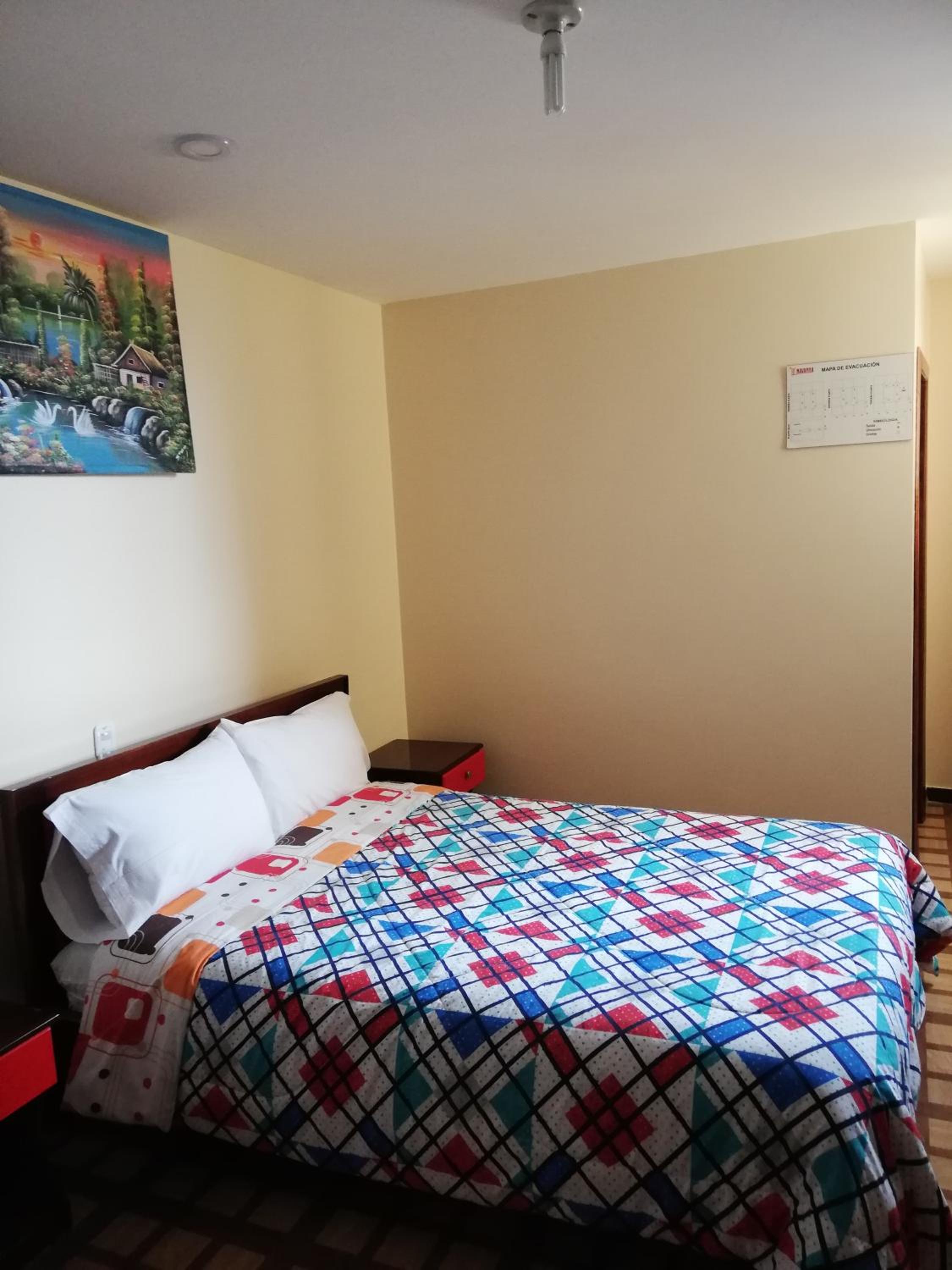 Deluxe Queen Room
