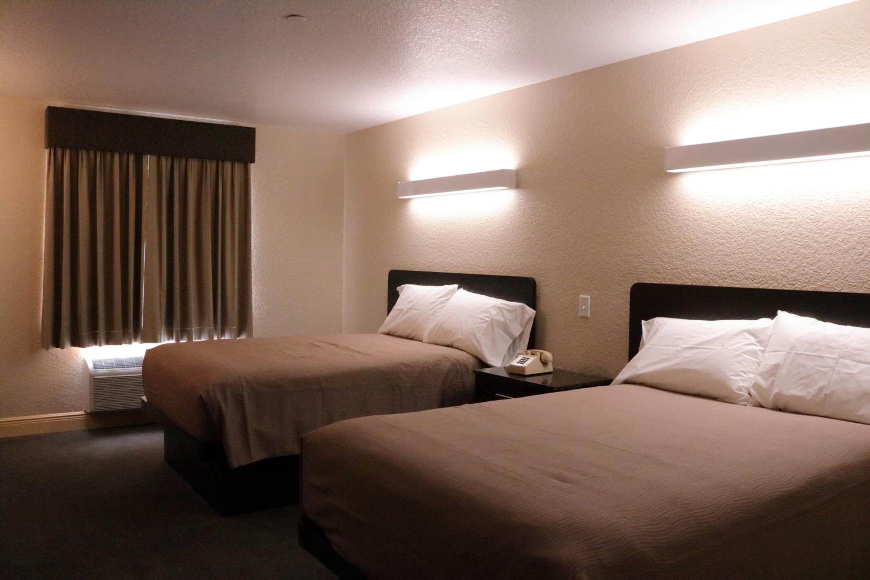 Double Room - Disability Access photo 2