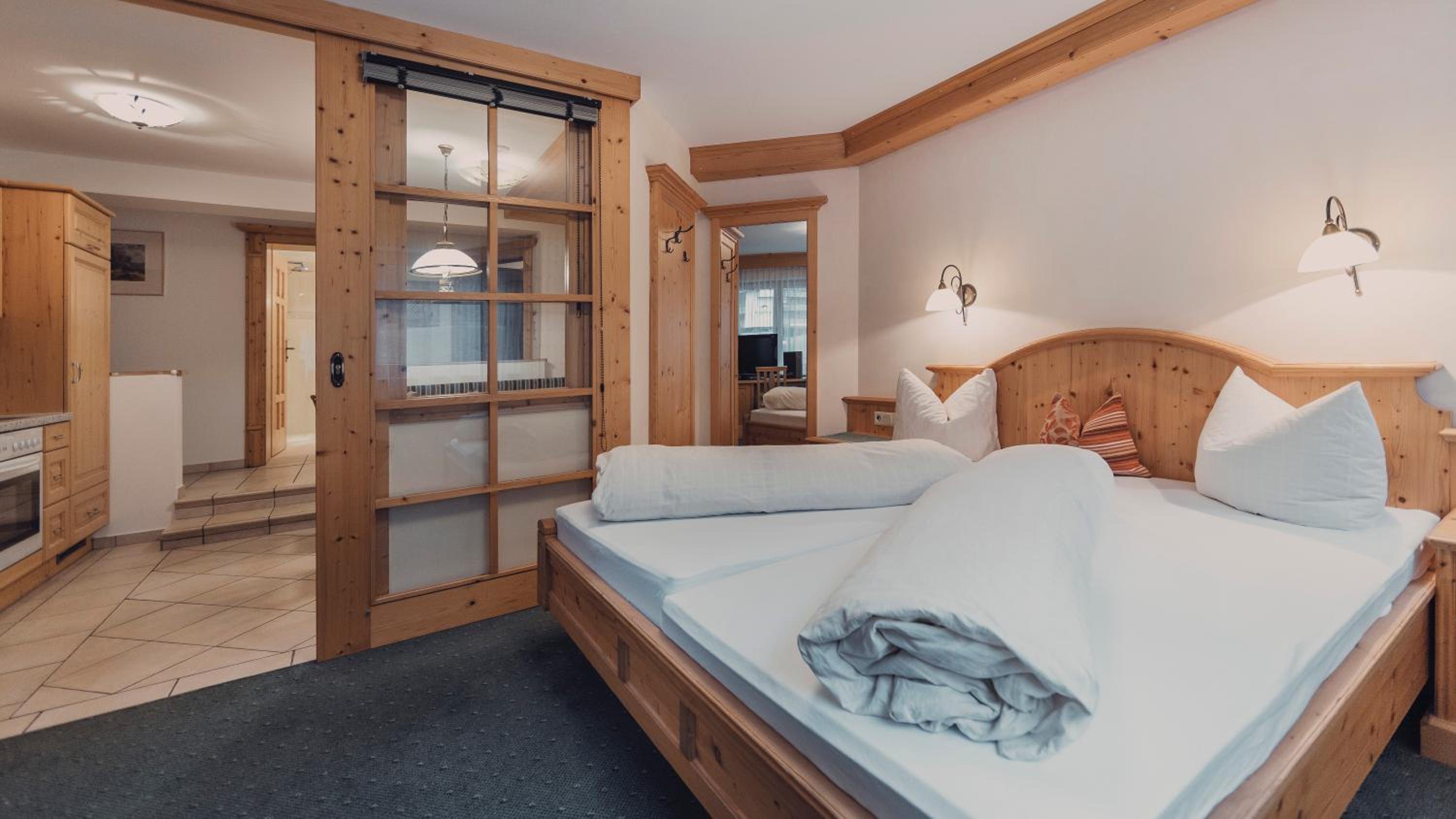 Three-Bedroom Apartment (7 Adults)