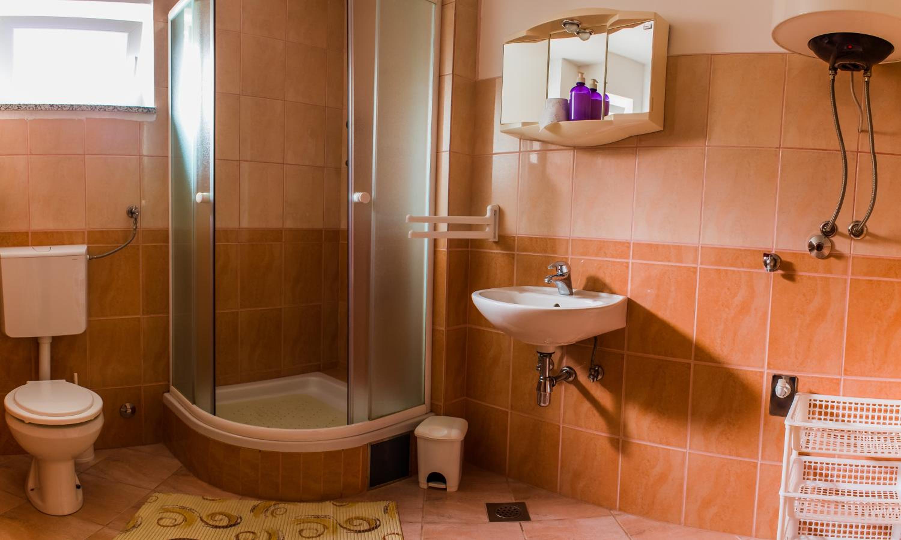 Triple Room - Photo 2
