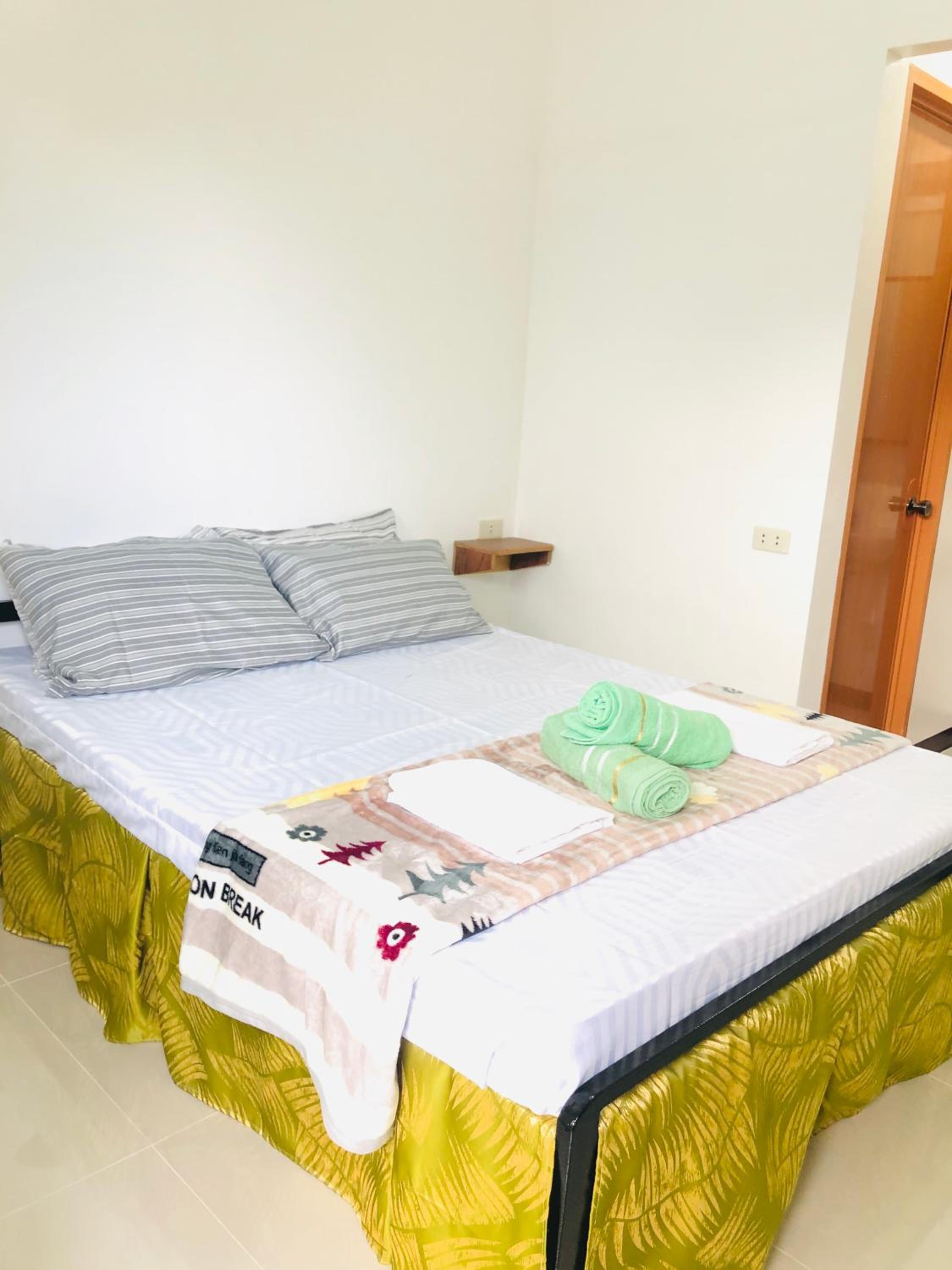Double or Twin Room with Private Bathroom photo 1