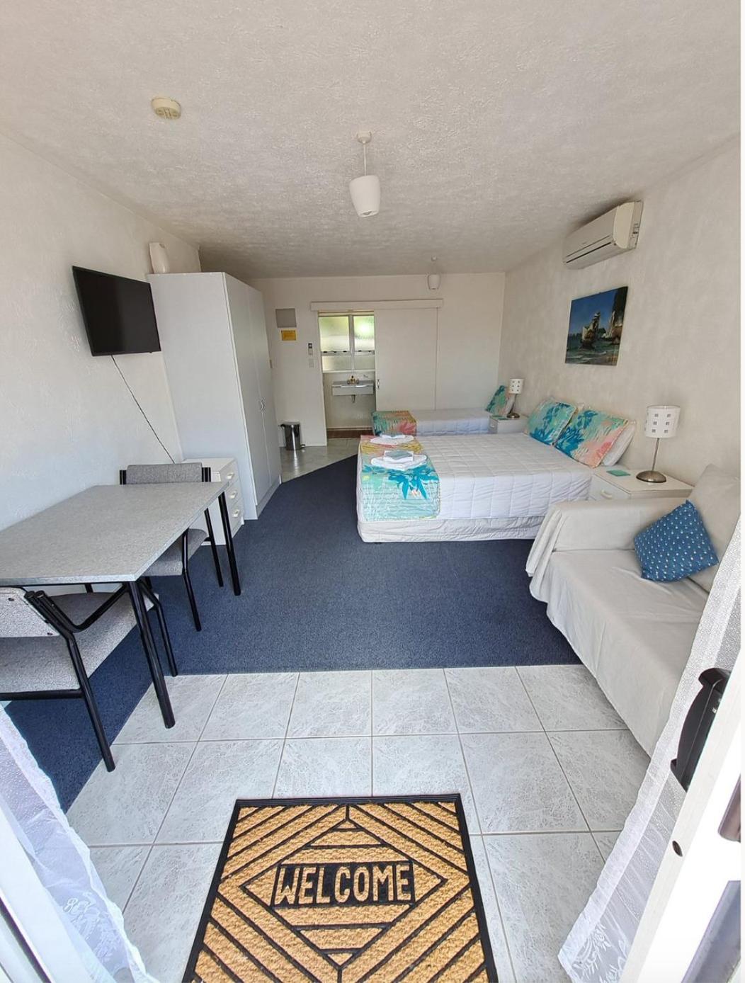 Deluxe Double or Twin Room photo 1