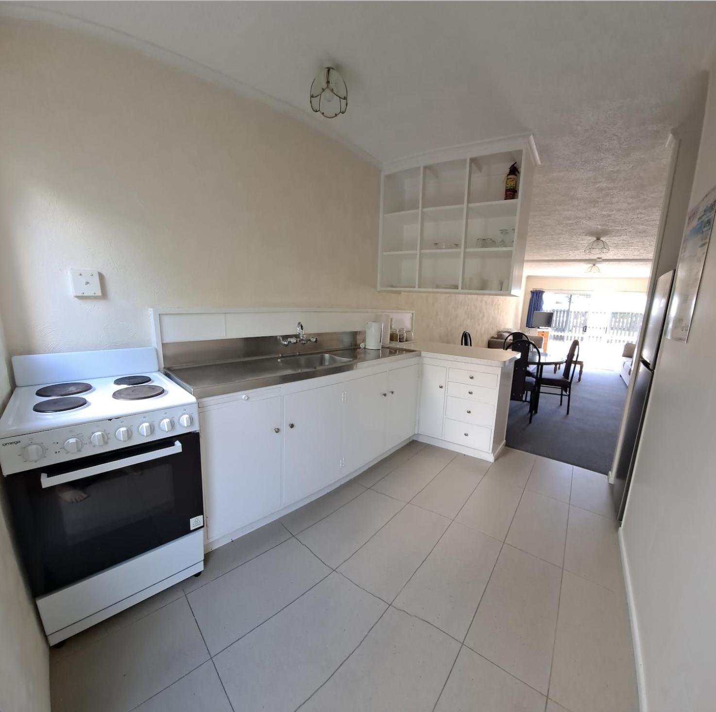 Apartment - Ground Floor photo 3