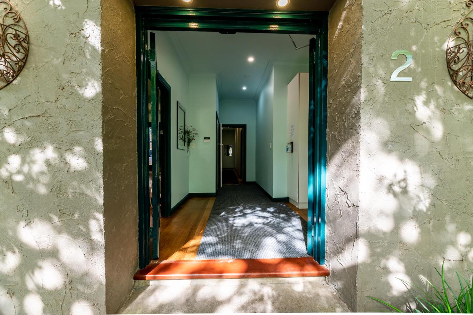 Superior Apartment photo 2