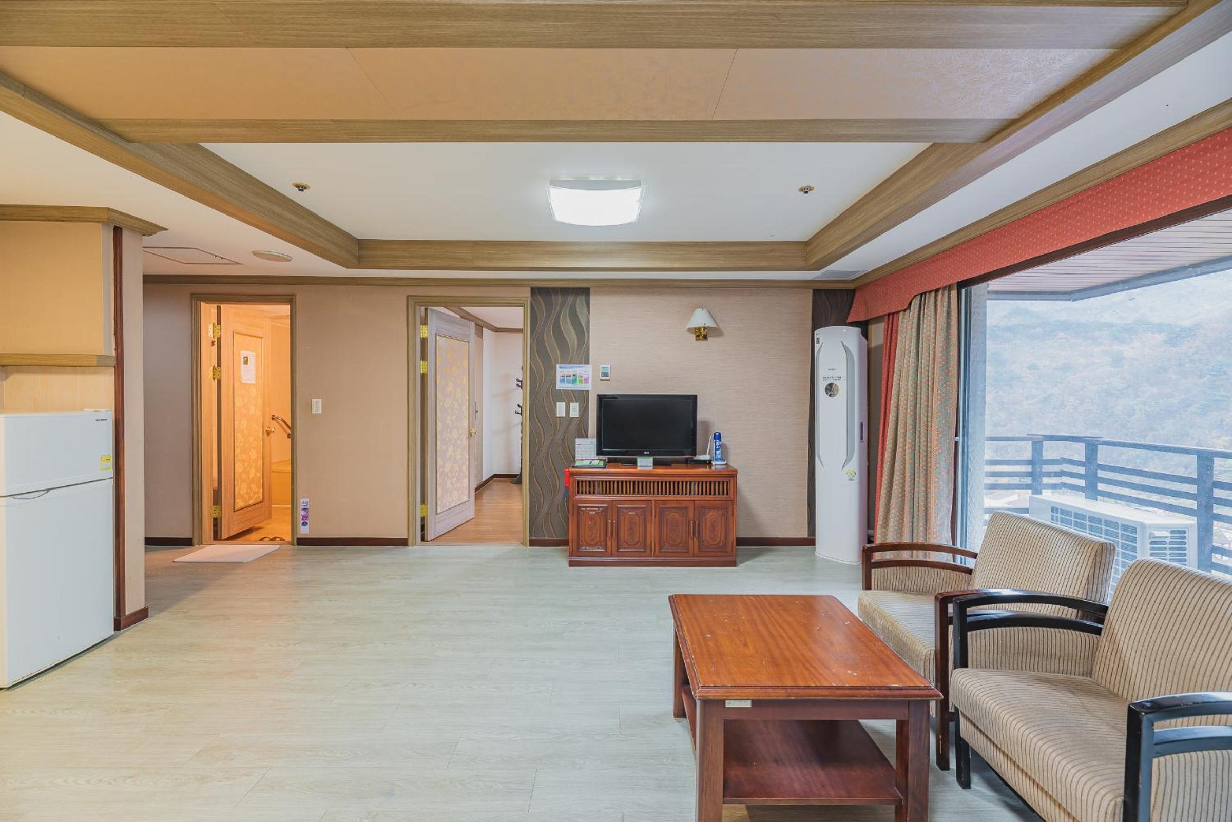 Hotel Grand Family 35PY - Sauna & Jjimjil not Included photo 2