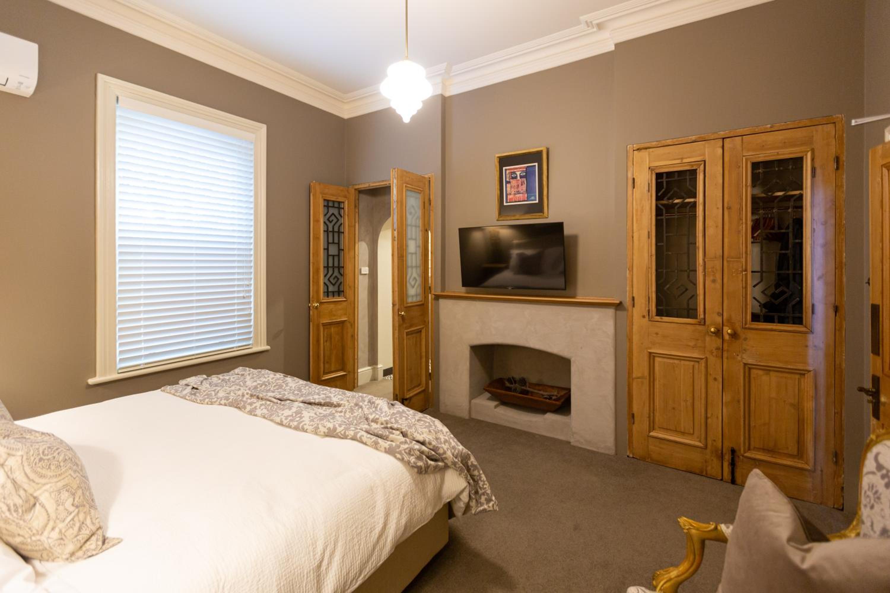King Suite