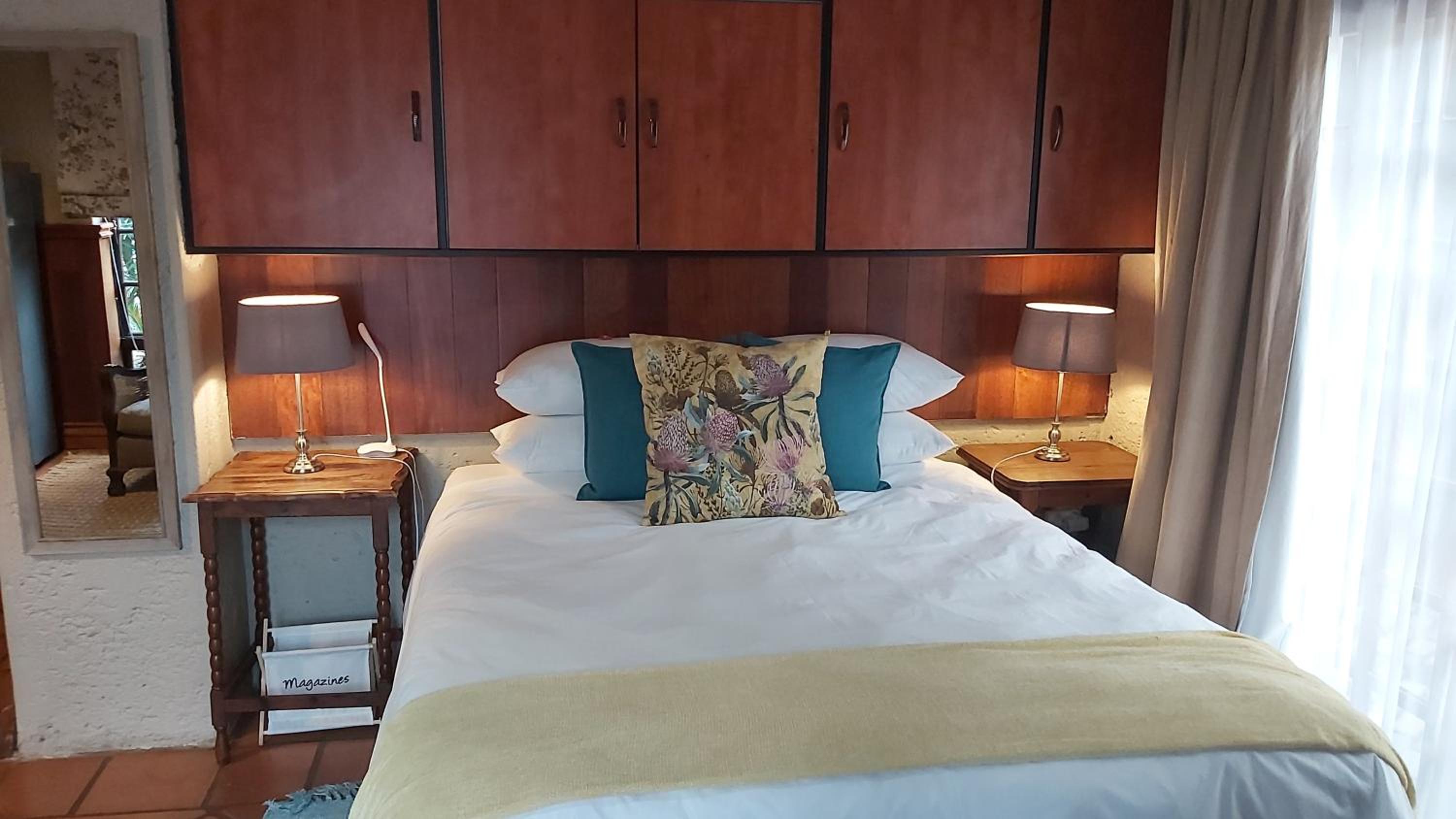 Standard Suite - Photo 25