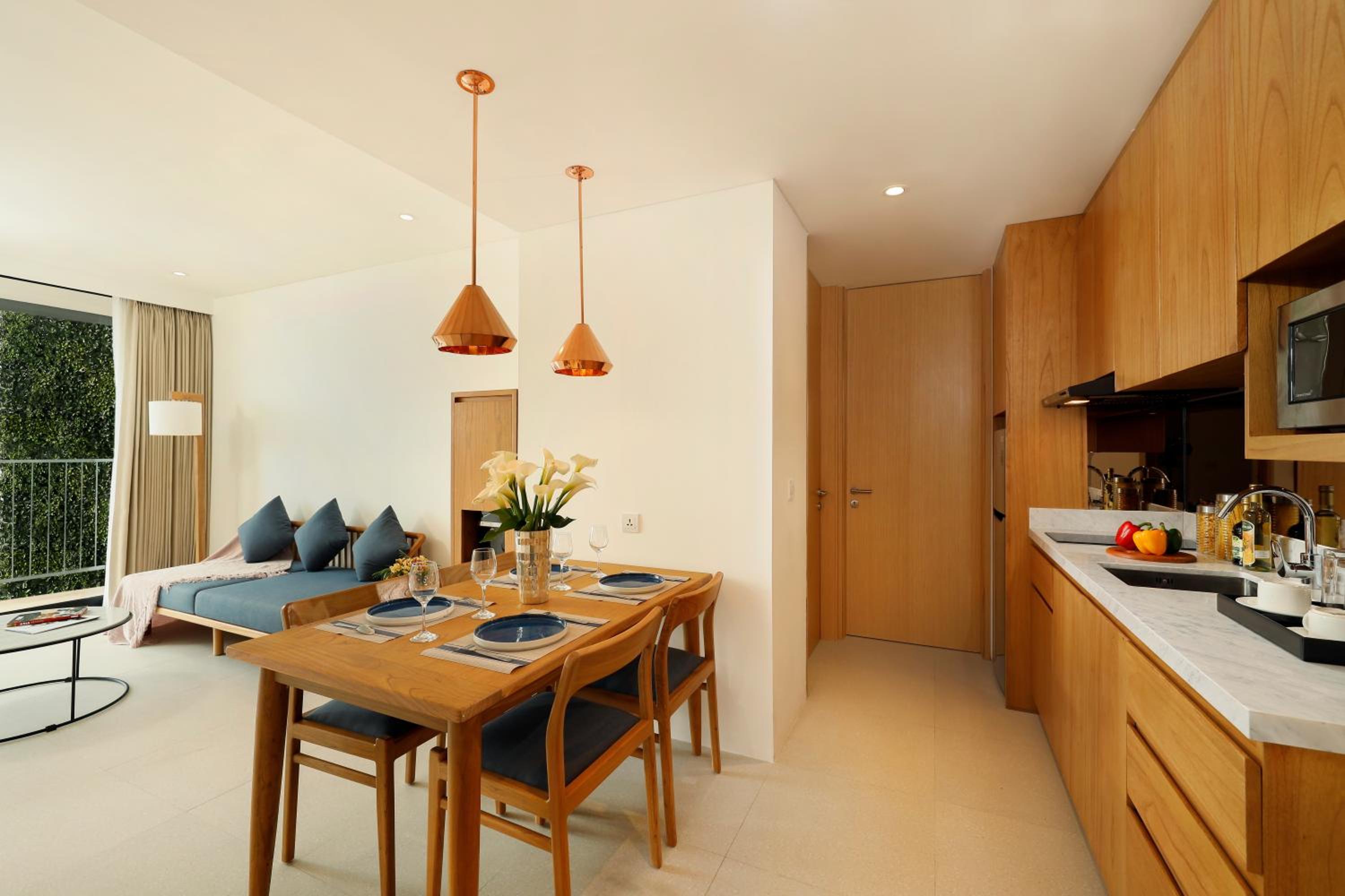 Two-Bedroom Executive - Photo 3