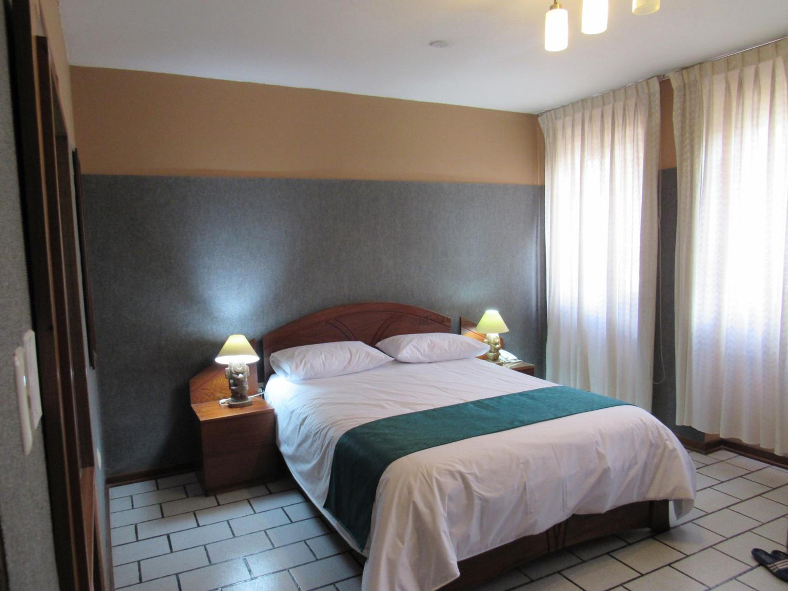 Deluxe Queen Room photo 1