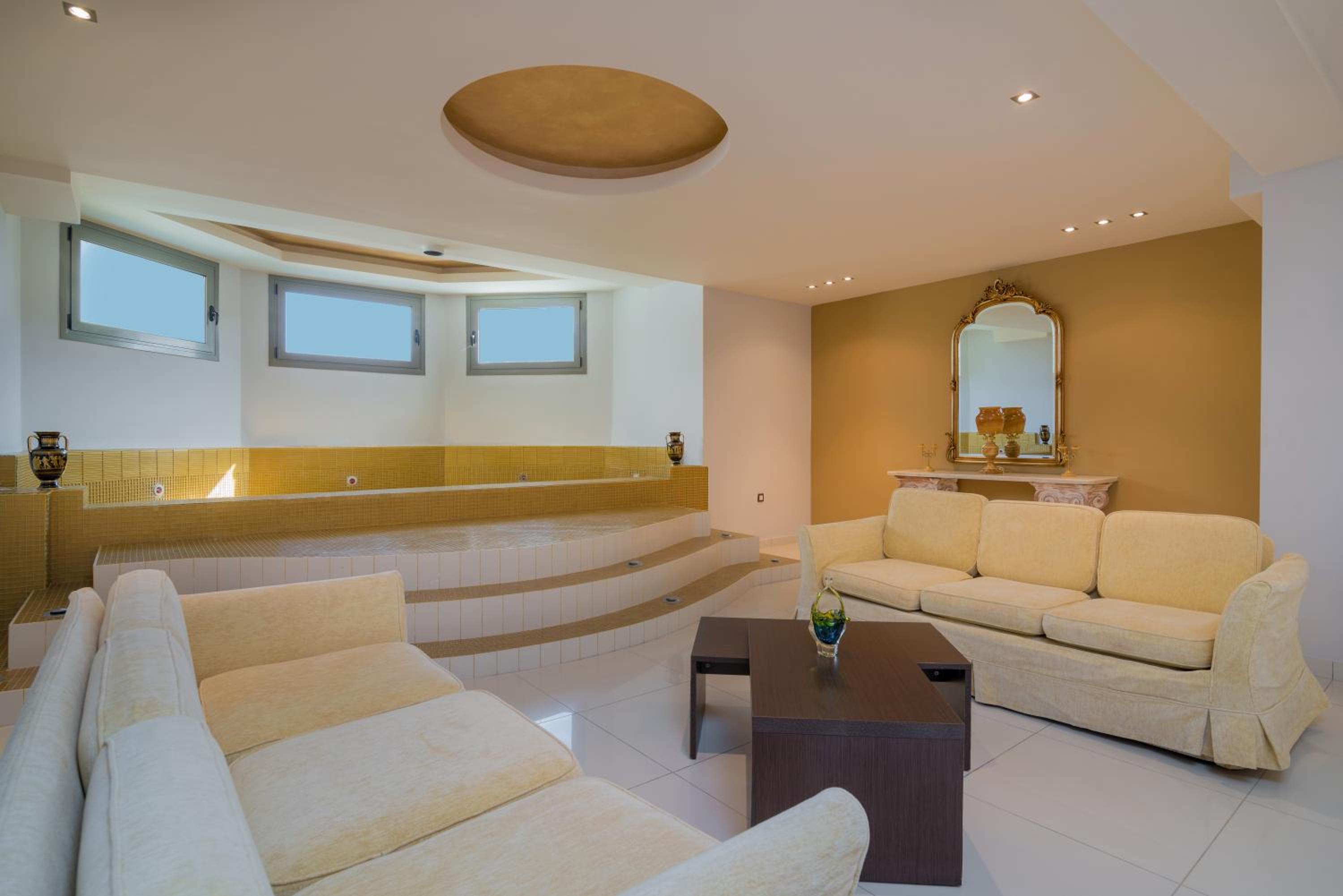 Villa with Private Pool photo 2