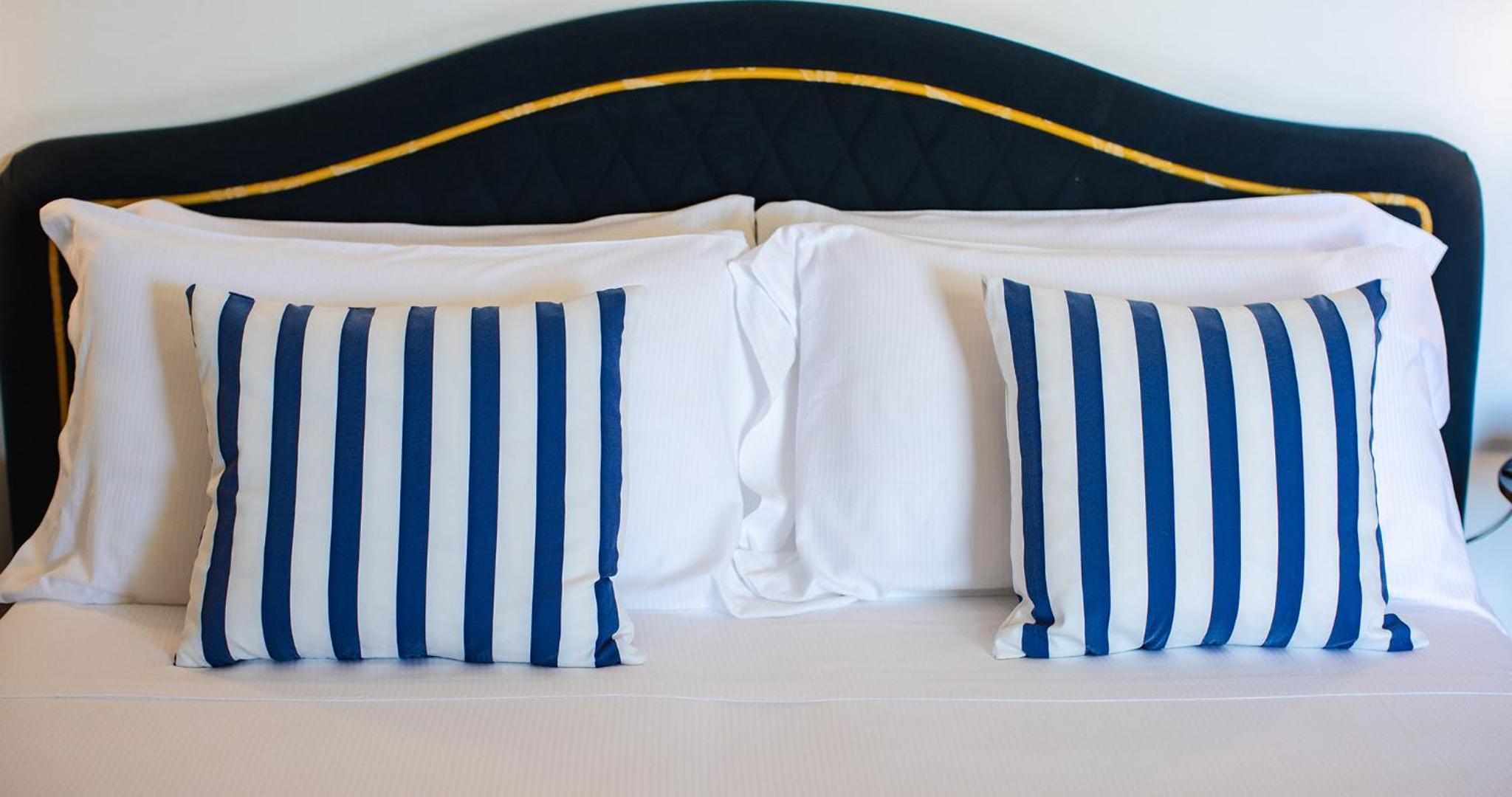 Deluxe Double Room with Balcony and Sea View photo 3