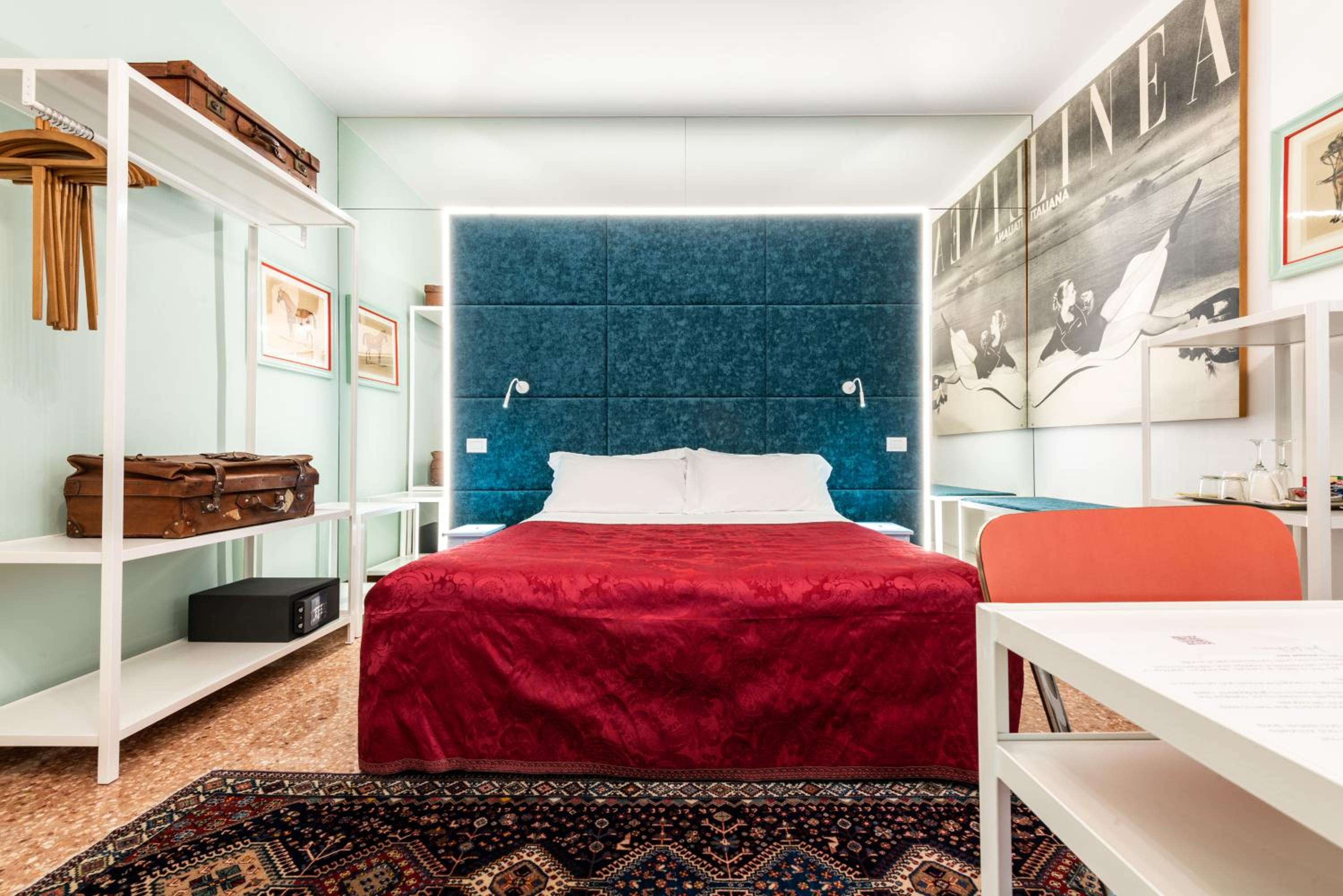 Standard Double Room - Photo 6