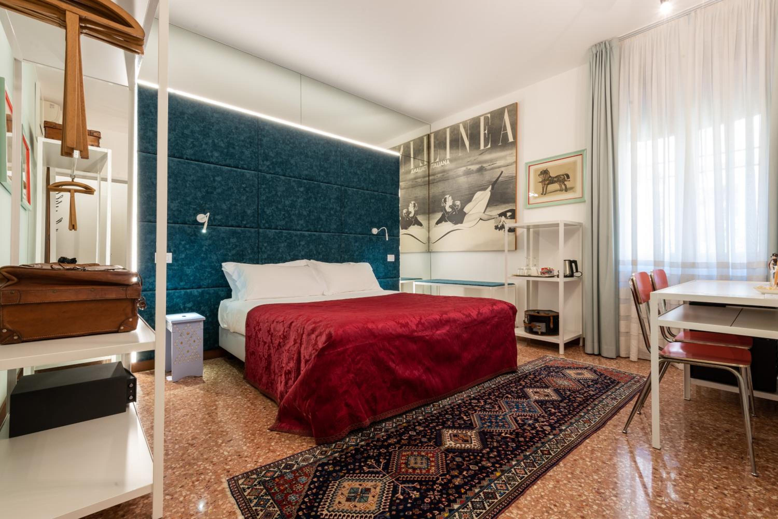 Standard Double Room - Photo 1