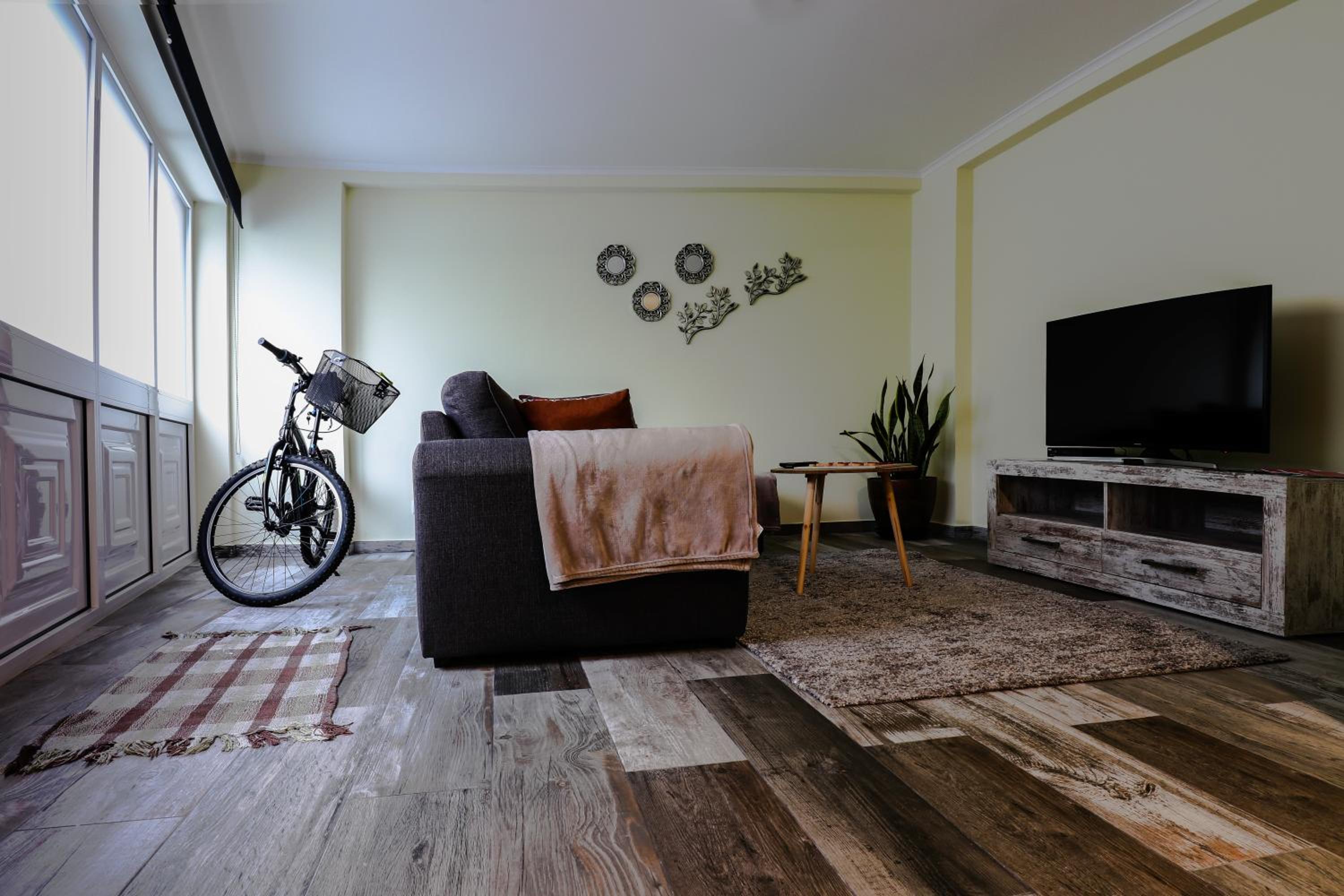 Two-Bedroom House photo 3